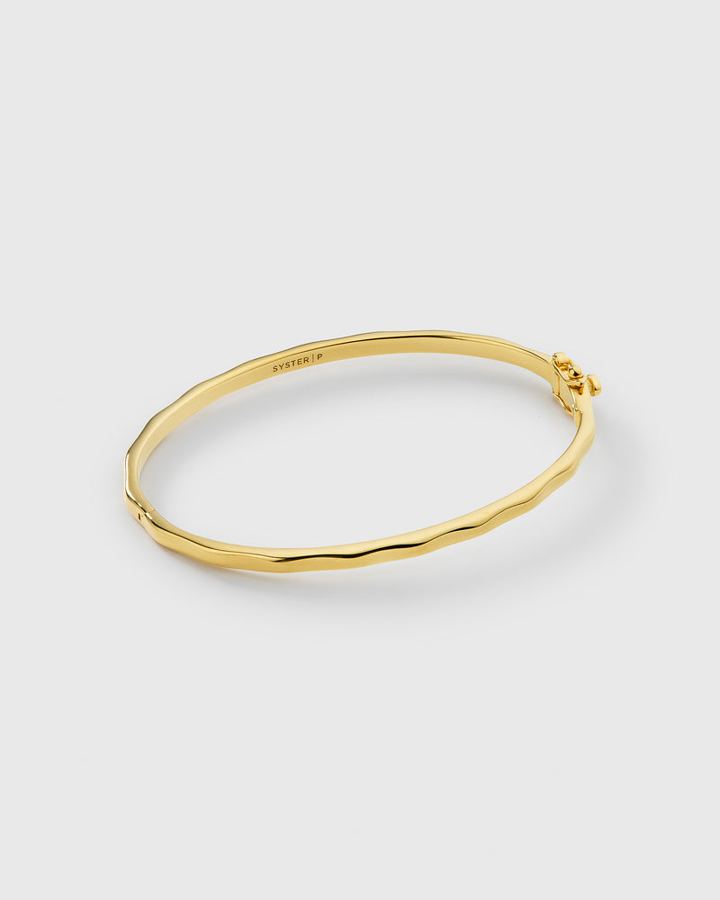 Cavelle Structured Bangle Gold
