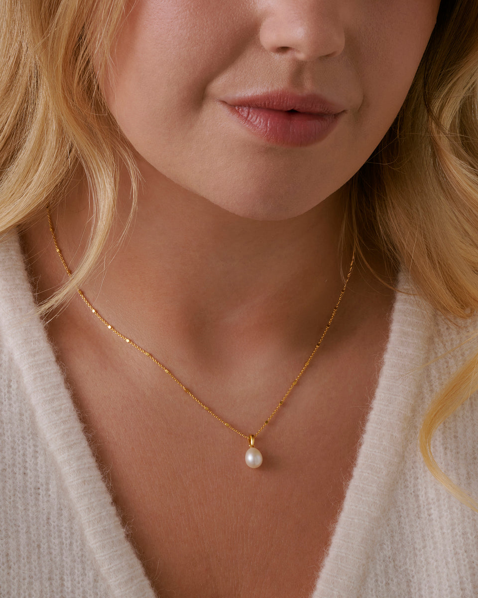 Treasure Single Pearl Necklace Gold