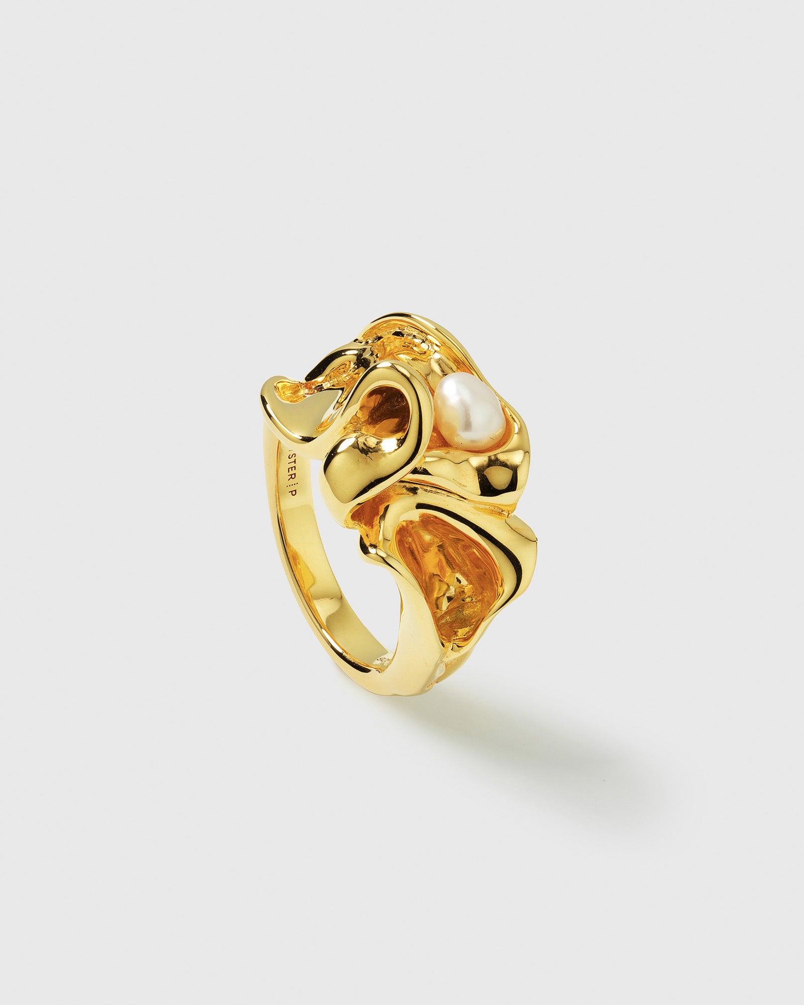 Moulded Big Ring Gold